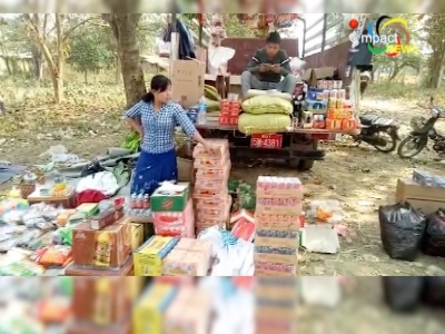 Business transactions resumed at the Indo-Myanmar No Men’s Land vfter shops and warehouses were gutted down by the massive fire