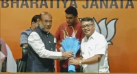 CONGRESS, A BUS WITH SLEEPING DRIVER: CM N. BIREN