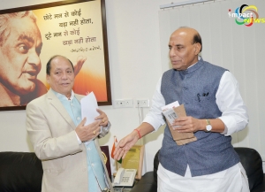 Rajnath Singh assures of all possible assistance for Manipur