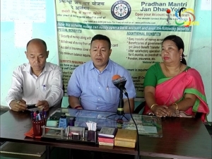 IMC Corporator warns against collection of money and Aadhaar cards from the people promising vending space over Naga river