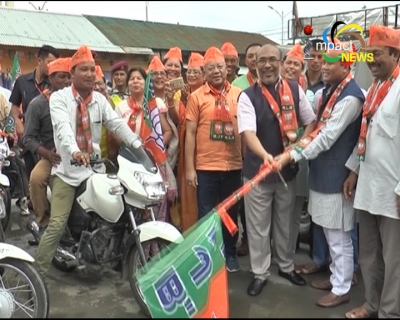 CM kicks off Vistarak campaign to establish direct contact with people and raise awareness about PM's welfare schemes