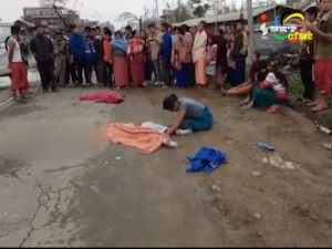 Two minor sisters die in road accident in Oinam bazar