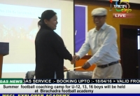 Prizes of the Impact Tv Cheiraoba Lucky Draw and Yaoshang Photo Competition were presented at a function held at Hotel Imphal.