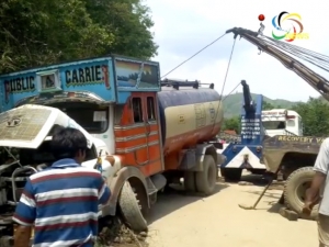 Gunmen fire at oil tanker in Kangpokpi this morning, driver hit by bullet, police conduct operation in the area
